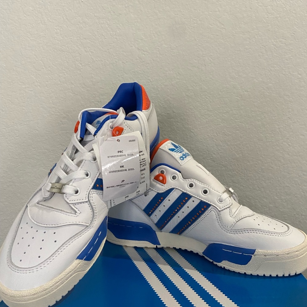 Adidas Rivalry Low - Picture 2 of 9